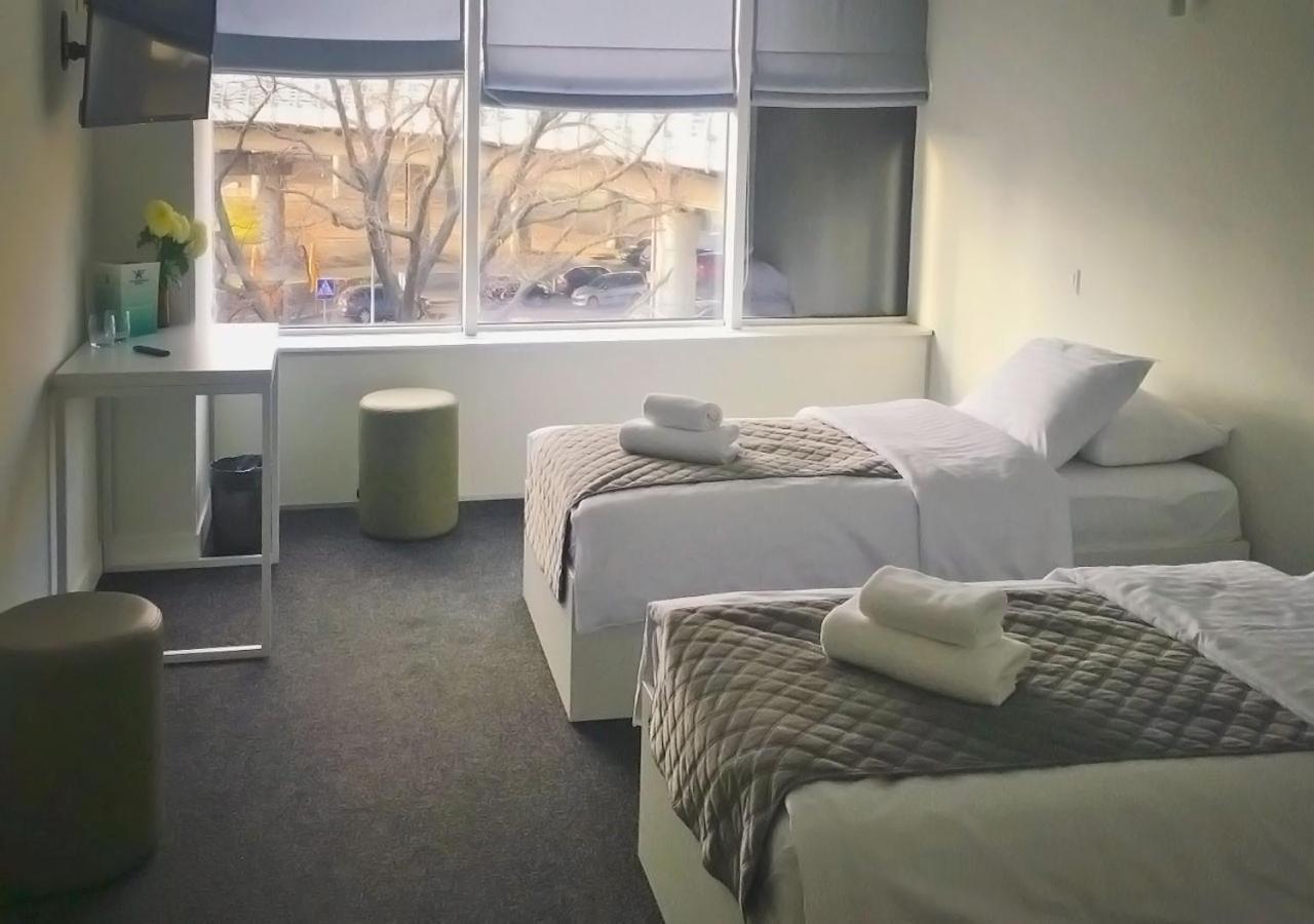 Kyivpasservis Hotel Kültér fotó