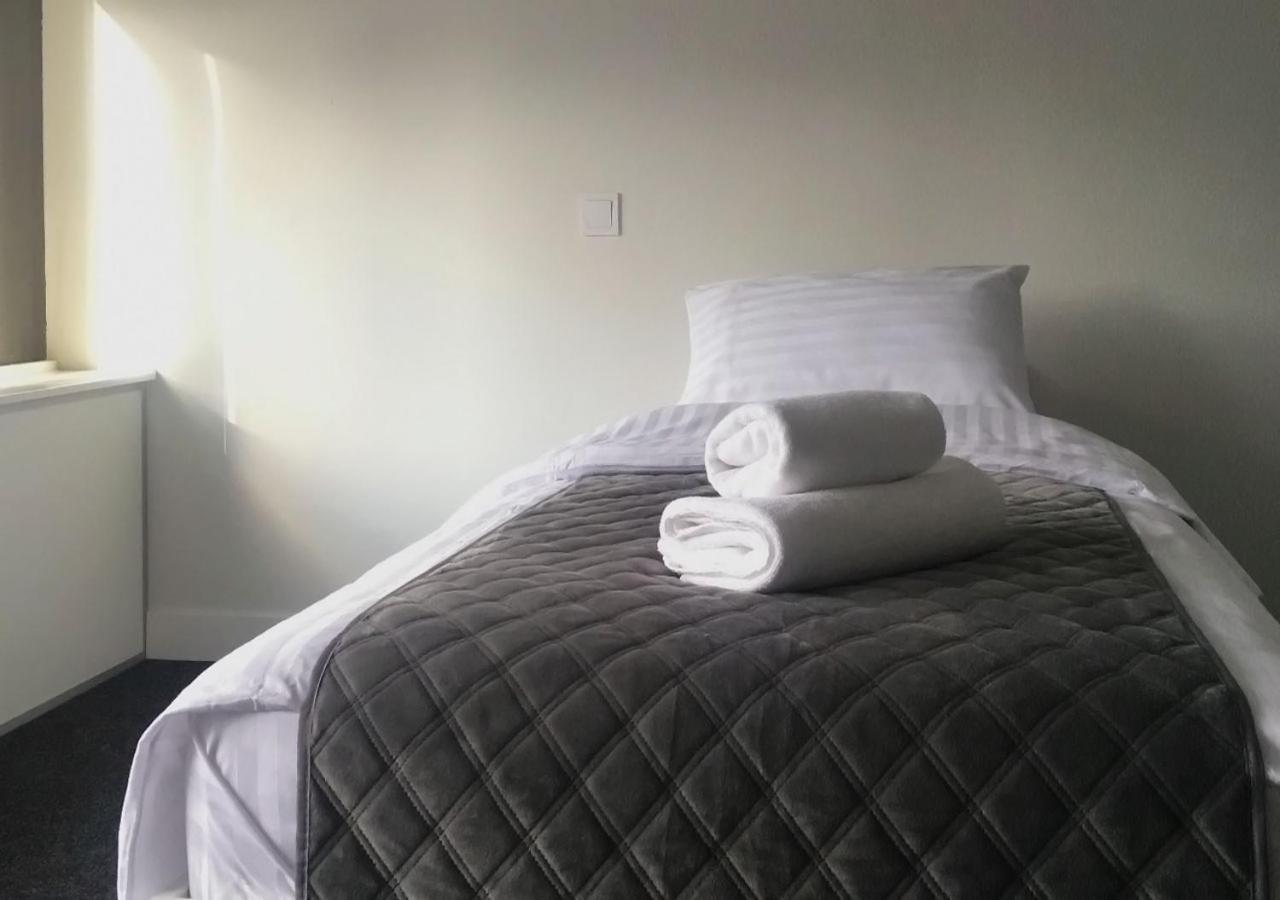 Kyivpasservis Hotel Kültér fotó