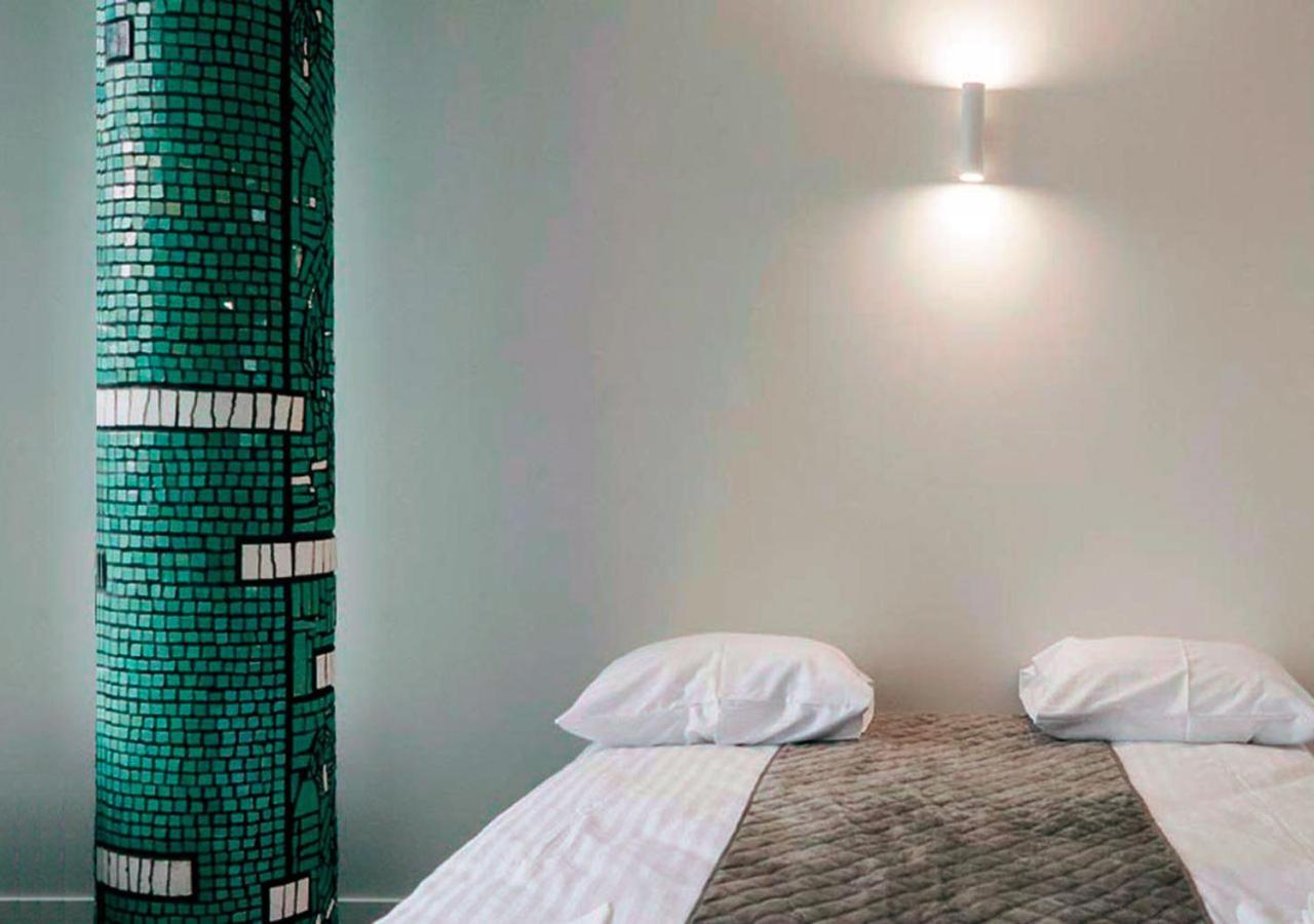 Kyivpasservis Hotel Kültér fotó