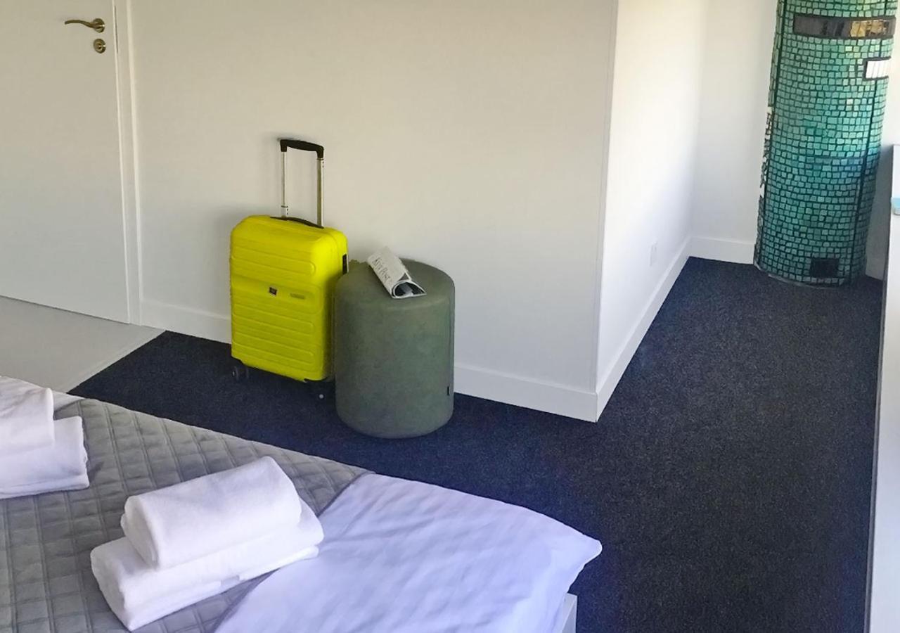 Kyivpasservis Hotel Kültér fotó